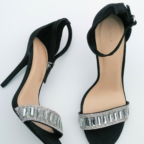 ankle strap heels - Picture 8 of 16